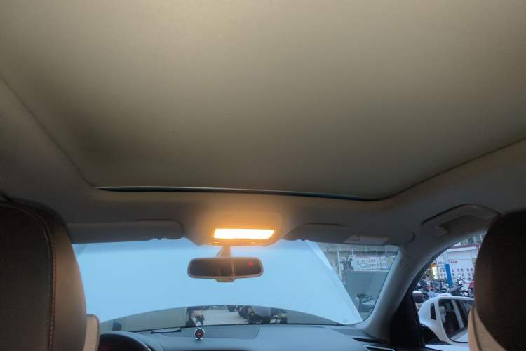 Used Audi Q5 2017 Plus 40 TFSI Technology Model Headliner