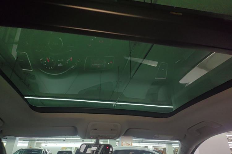 Used Audi Q5 2017 Plus 40 TFSI Technology Model Headliner
