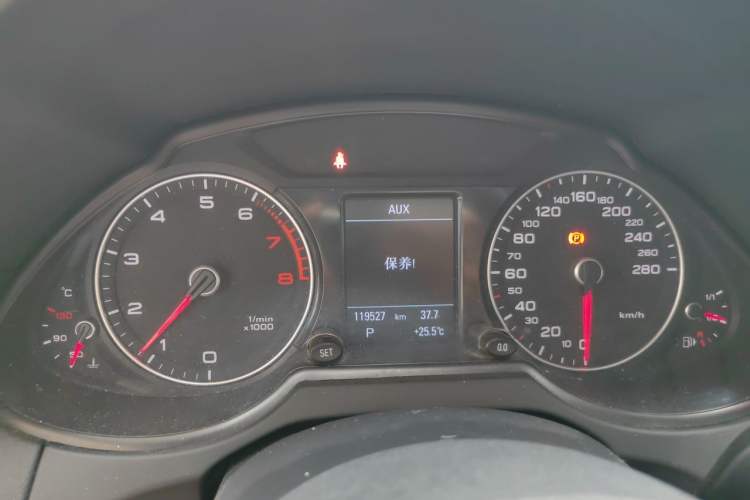 Used Audi Q5 2017 40 TFSI Technology Edition Instrument Cluster