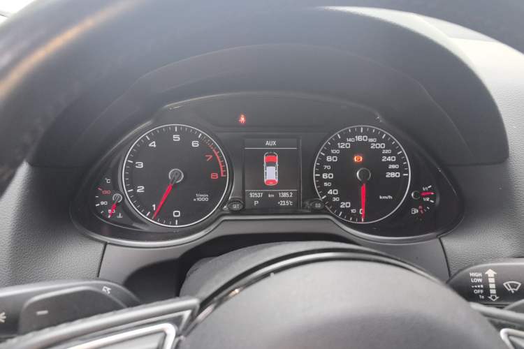 Used Audi Q5 2017 40 TFSI Technology Edition Instrument Cluster