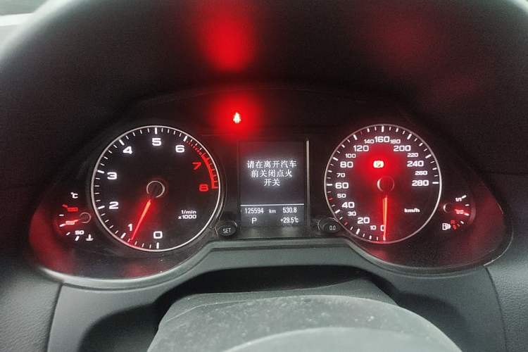 Used Audi Q5 2017 40 TFSI Technology Edition Instrument Cluster