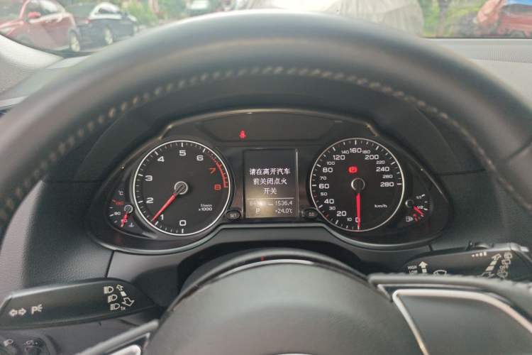 Used Audi Q5 2017 Plus 40 TFSI Ambition Model Instrument Cluster