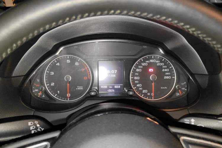 Used Audi Q5 2017 Plus 40 TFSI Technology Model Instrument Cluster