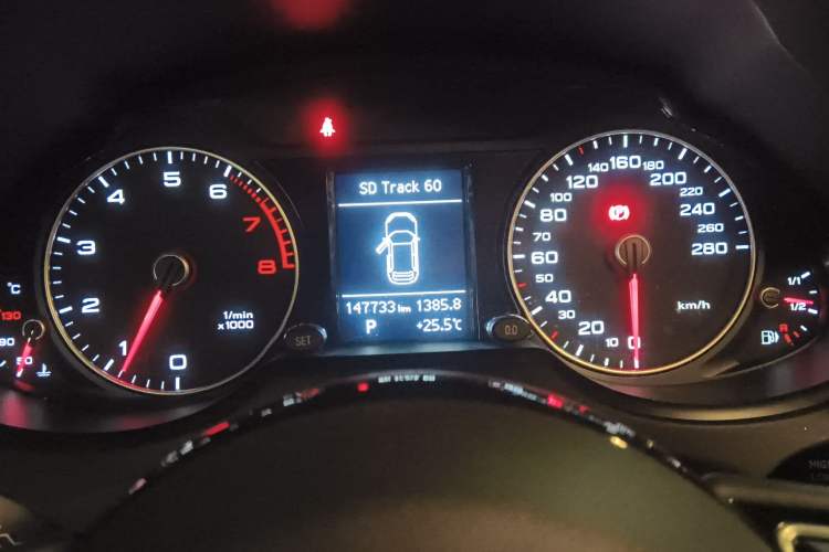 Used Audi Q5 2017 Plus 40 TFSI Ambition Model Instrument Cluster