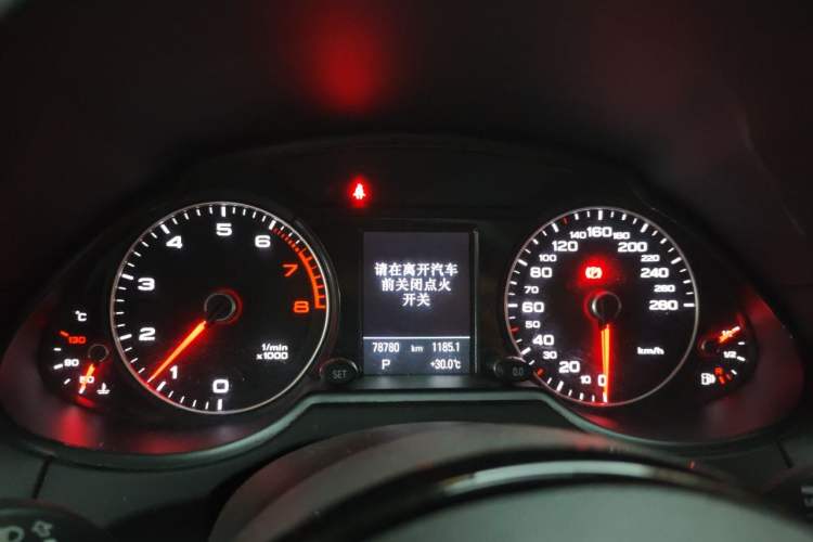Used Audi Q5 2017 40 TFSI Technology Edition Instrument Cluster