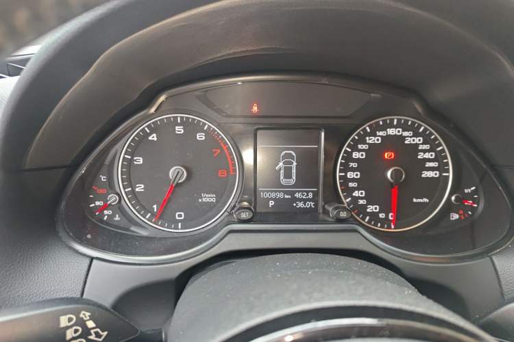 Used Audi Q5 2017 Plus 40 TFSI Ambition Model Instrument Cluster