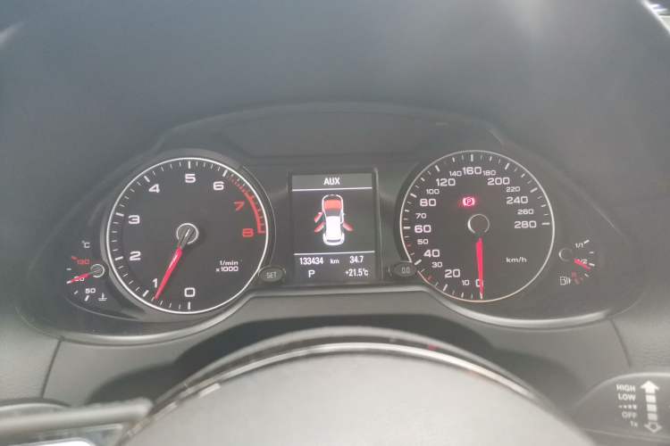 Used Audi Q5 2017 Plus 40 TFSI Technology Model Instrument Cluster