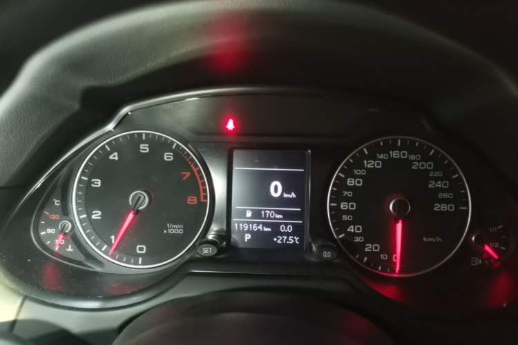 Used Audi Q5 2017 40 TFSI Ambition Edition Instrument Cluster