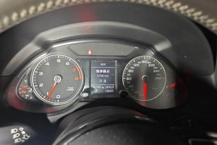 Used Audi Q5 2017 Plus 40 TFSI Ambition Model Instrument Cluster