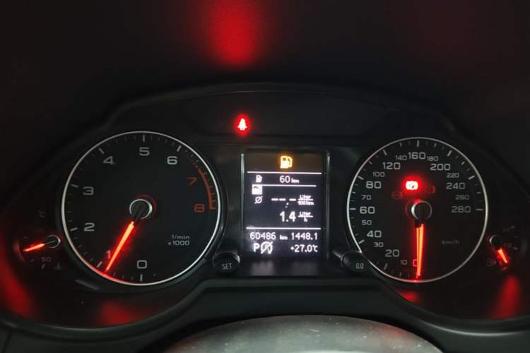 Used Audi Q5 2017 40 TFSI Ambition Edition Instrument Cluster