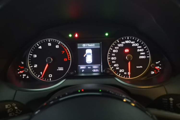 Used Audi Q5 2017 Plus 40 TFSI Technology Model Instrument Cluster
