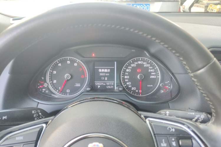 Used Audi Q5 2017 40 TFSI Ambition Edition Instrument Cluster