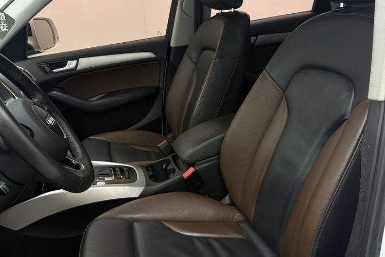 Used Audi Q5 2017 Plus 40 TFSI Technology Model Interior 1