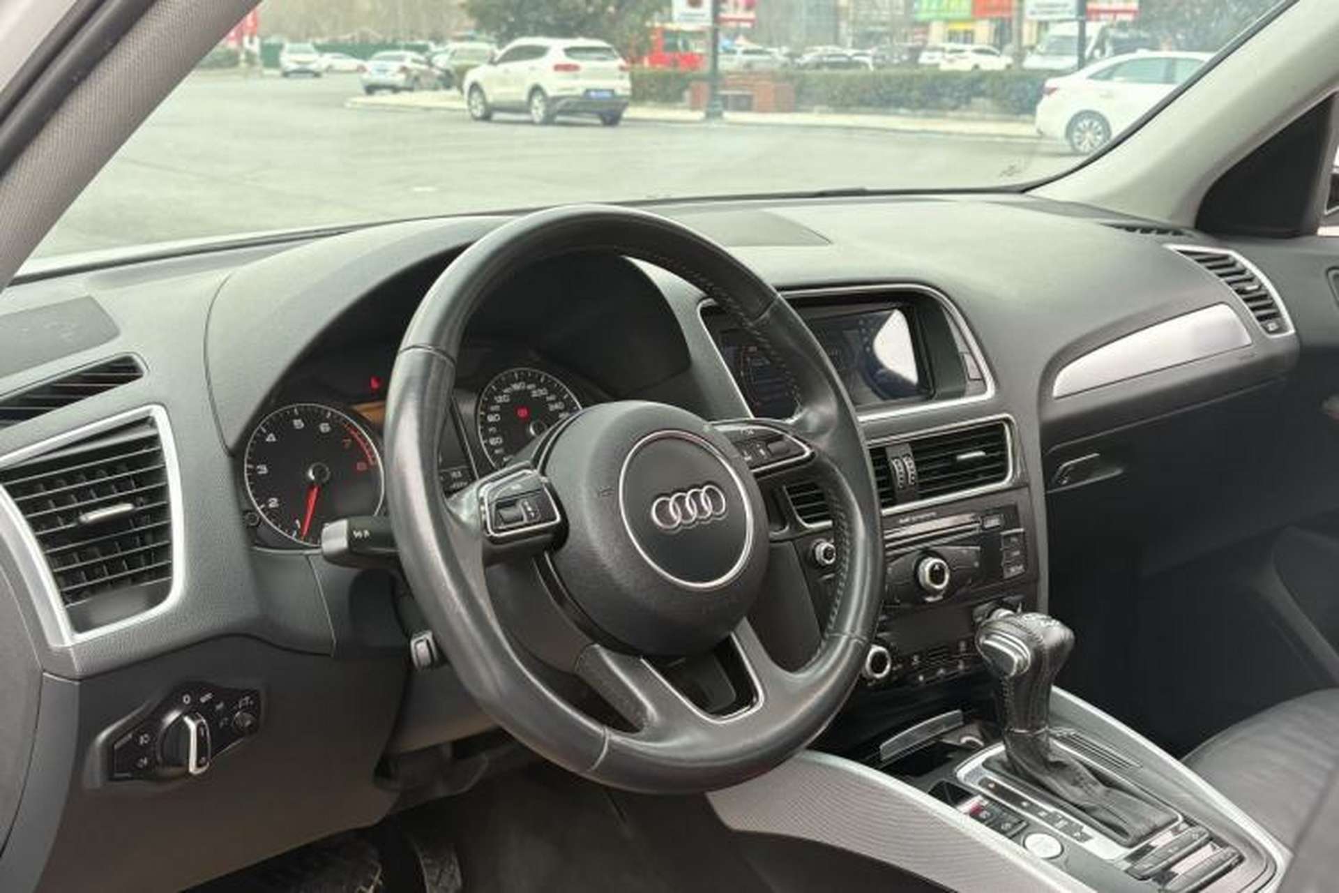 Used Audi Q5 2017 Plus 40 TFSI Technology Model Interior 1