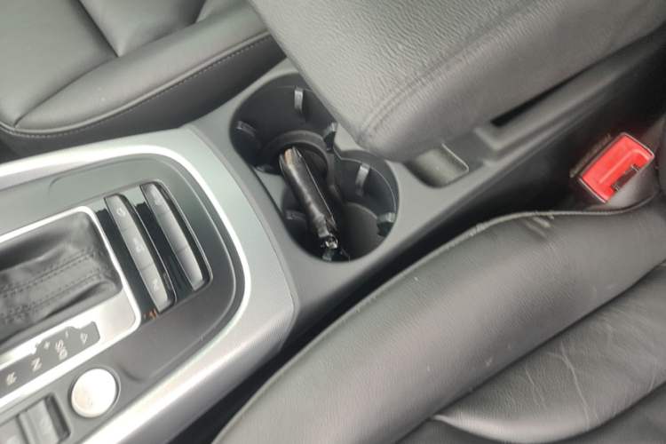 Used Audi Q5 2017 40 TFSI Technology Edition Interior 1