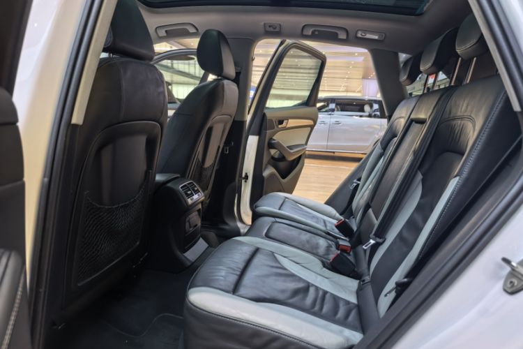 Used Audi Q5 2017 Plus 40 TFSI Technology Model Interior 2