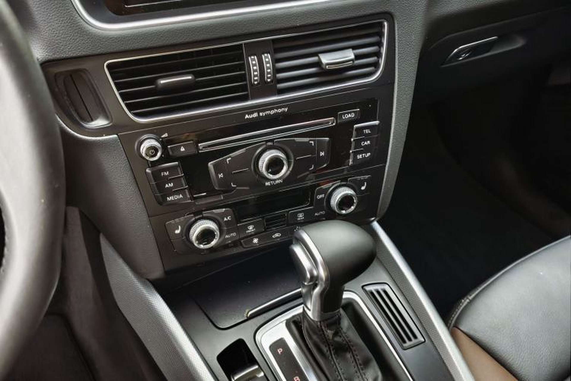 Used Audi Q5 2017 Plus 40 TFSI Technology Model Interior 4