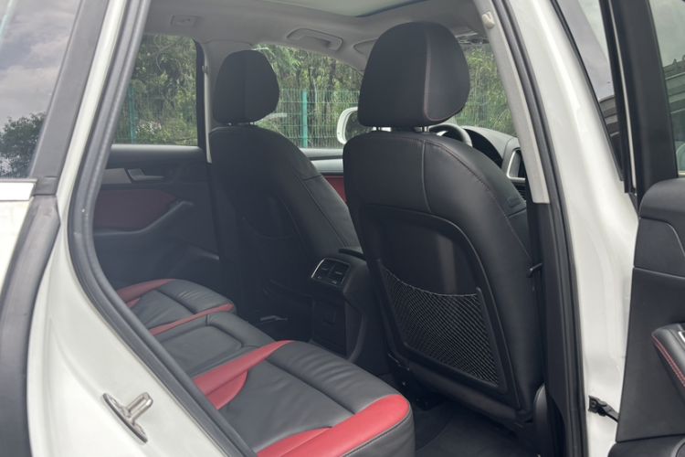 Used Audi Q5 2017 Plus 40 TFSI Technology Model Interior 6