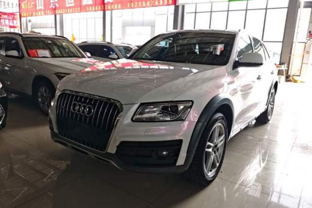 Used Audi Q5 2017 Plus 40 TFSI Technology Model