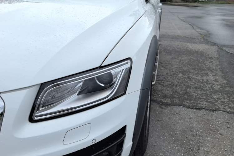 Used Audi Q5 2017 Plus 40 TFSI Technology Model Left Front Headlight
