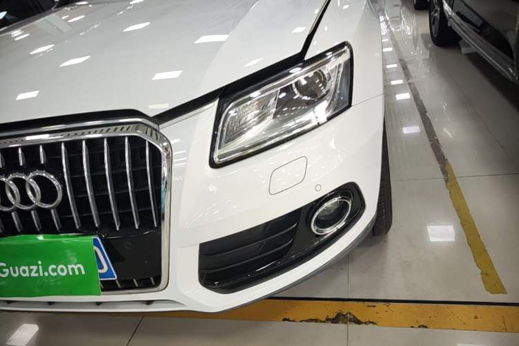 Used Audi Q5 2017 40 TFSI Technology Edition Left Front Headlight