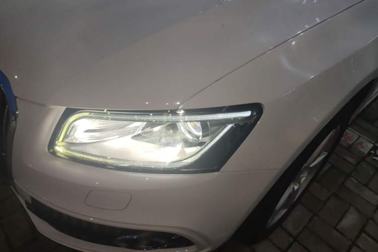 Used Audi Q5 2017 Plus 40 TFSI Ambition Model Left Front Headlight