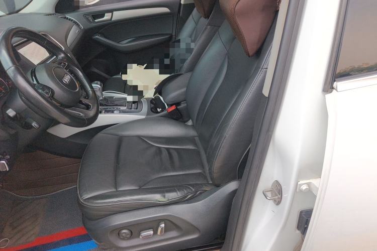 Used Audi Q5 2017 40 TFSI Technology Edition Left Front Seat
