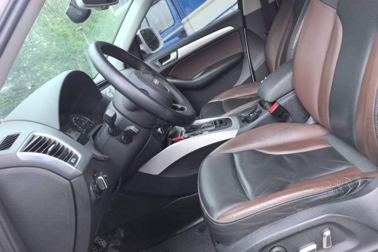 Used Audi Q5 2017 Plus 40 TFSI Technology Model Left Front Seat