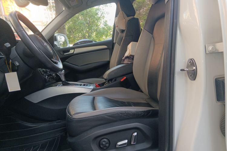 Used Audi Q5 2017 Plus 40 TFSI Technology Model Left Front Seat