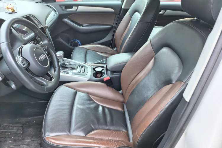 Used Audi Q5 2017 Plus 40 TFSI Technology Model Left Front Seat