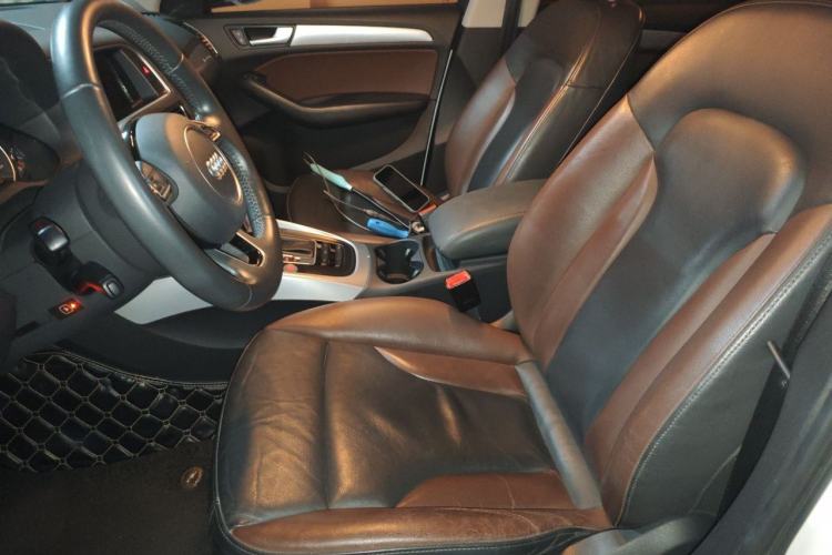 Used Audi Q5 2017 Plus 40 TFSI Technology Model Left Front Seat