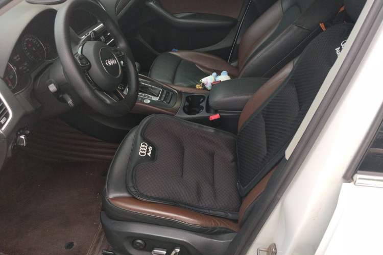 Used Audi Q5 2017 Plus 40 TFSI Technology Model Left Front Seat