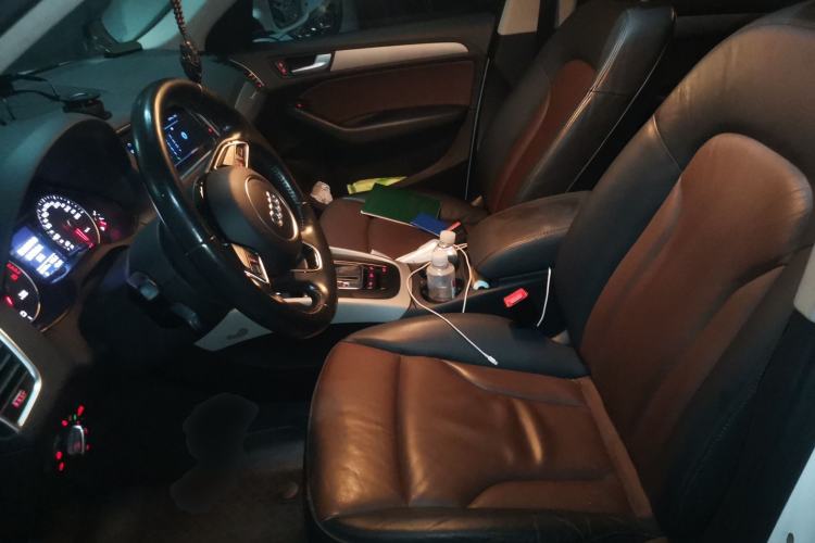 Used Audi Q5 2017 Plus 40 TFSI Ambition Model Left Front Seat