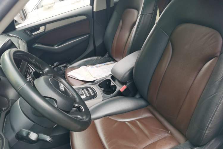 Used Audi Q5 2017 Plus 40 TFSI Ambition Model Left Front Seat
