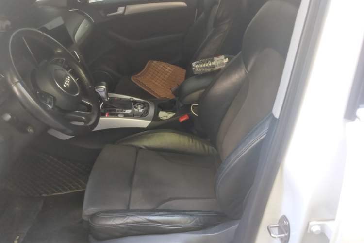Used Audi Q5 2017 40 TFSI Dynamic Edition Left Front Seat
