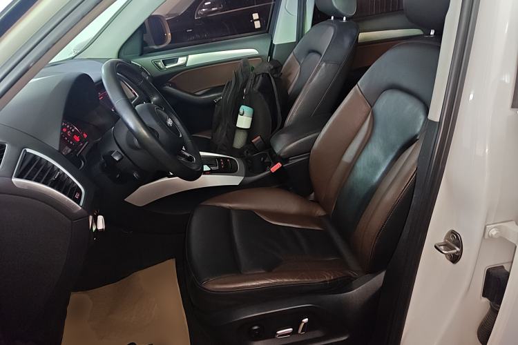Used Audi Q5 2017 Plus 40 TFSI Technology Model Left Front Seat