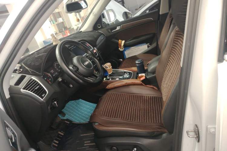 Used Audi Q5 2017 40 TFSI Comfort Model Left Front Seat