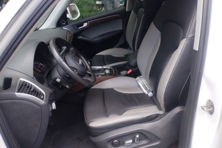 Used Audi Q5 2017 Plus 40 TFSI Comfort Model Left Front Seat