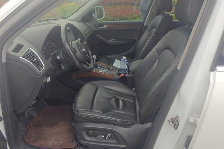 Used Audi Q5 2017 40 TFSI Technology Edition Left Front Seat