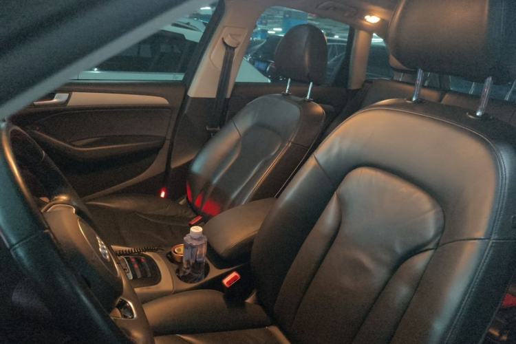 Used Audi Q5 2017 40 TFSI Ambition Edition Left Front Seat
