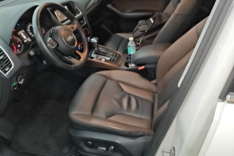 Used Audi Q5 2017 Plus 40 TFSI Technology Model Left Front Seat