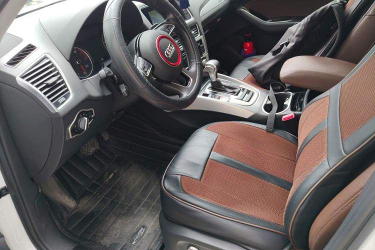 Used Audi Q5 2017 40 TFSI Technology Edition Left Front Seat