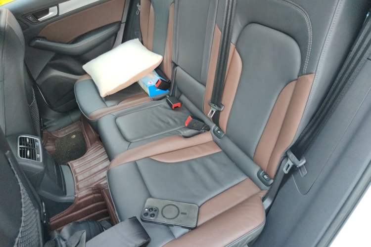 Used Audi Q5 2017 Plus 40 TFSI Technology Model Left Rear Seat