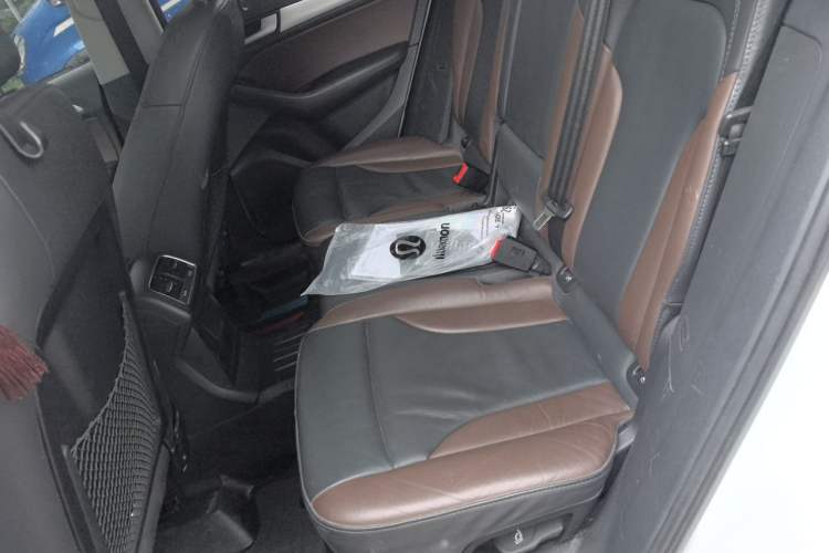 Used Audi Q5 2017 Plus 40 TFSI Technology Model Left Rear Seat