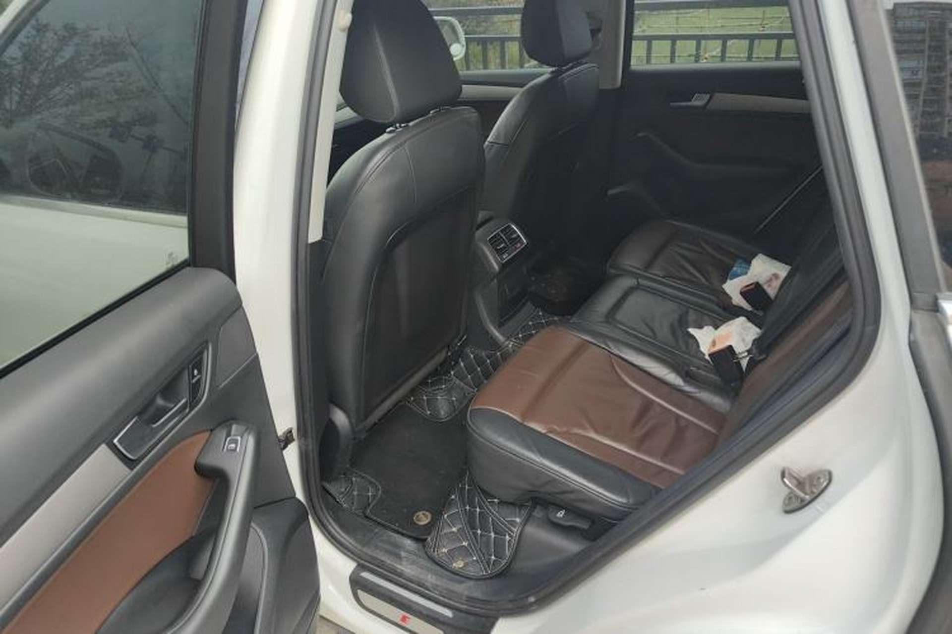 Used Audi Q5 2017 40 TFSI Ambition Edition Left Rear Seat