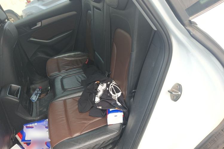 Used Audi Q5 2017 40 TFSI Ambition Edition Left Rear Seat