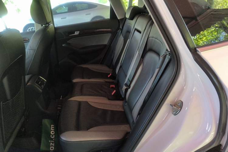 Used Audi Q5 2017 Plus 40 TFSI Technology Model Left Rear Seat