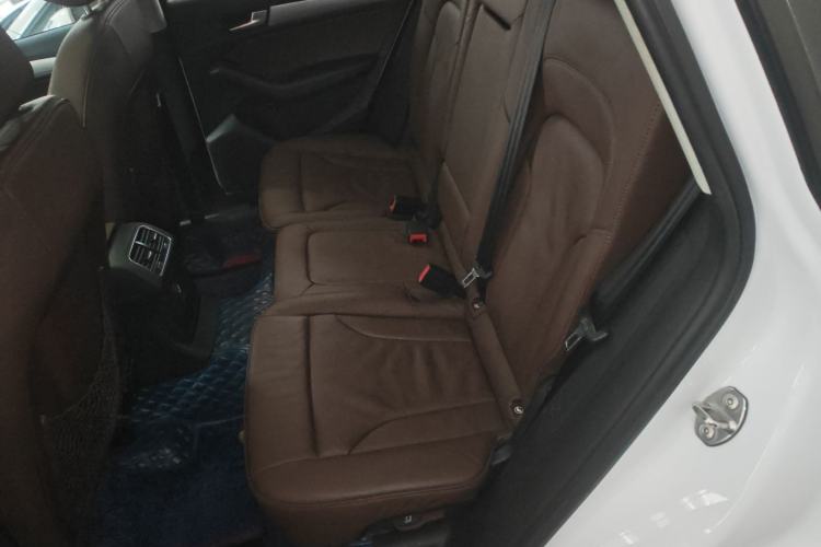 Used Audi Q5 2017 40 TFSI Technology Edition Left Rear Seat