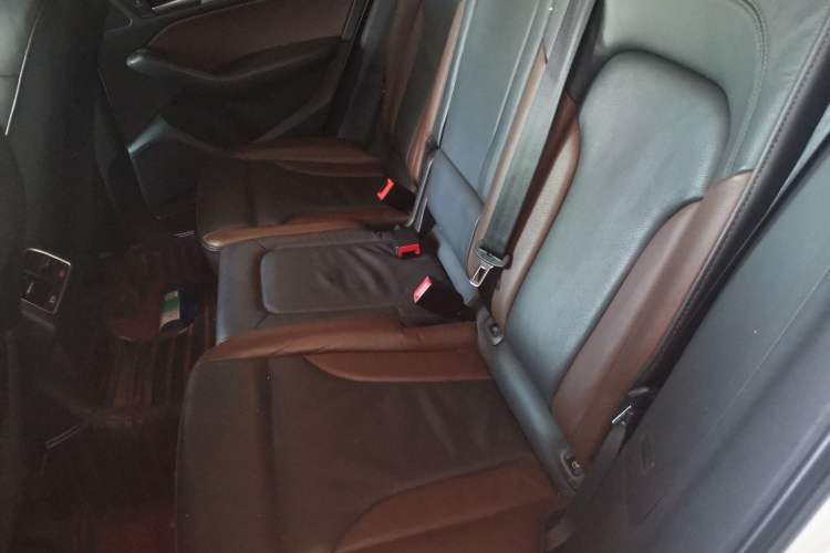 Used Audi Q5 2017 Plus 40 TFSI Technology Model Left Rear Seat