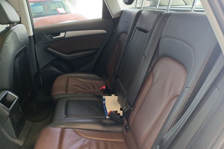 Used Audi Q5 2017 40 TFSI Ambition Edition Left Rear Seat